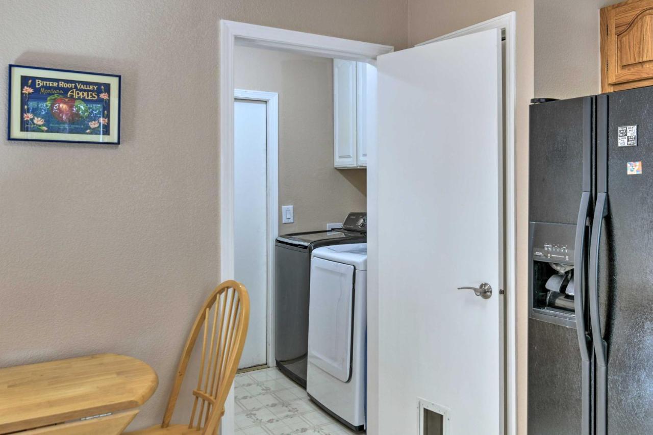 הוילה Pet Friendly Anchorage Retreat With Deck And Yard מראה חיצוני תמונה